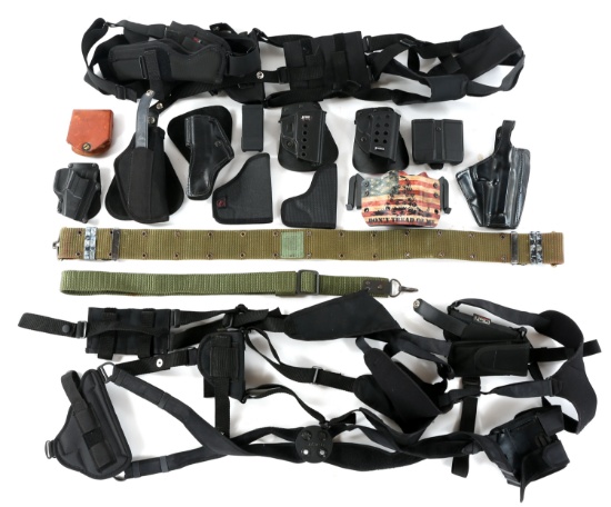 PISTOL HOLSTER LOT OF 17