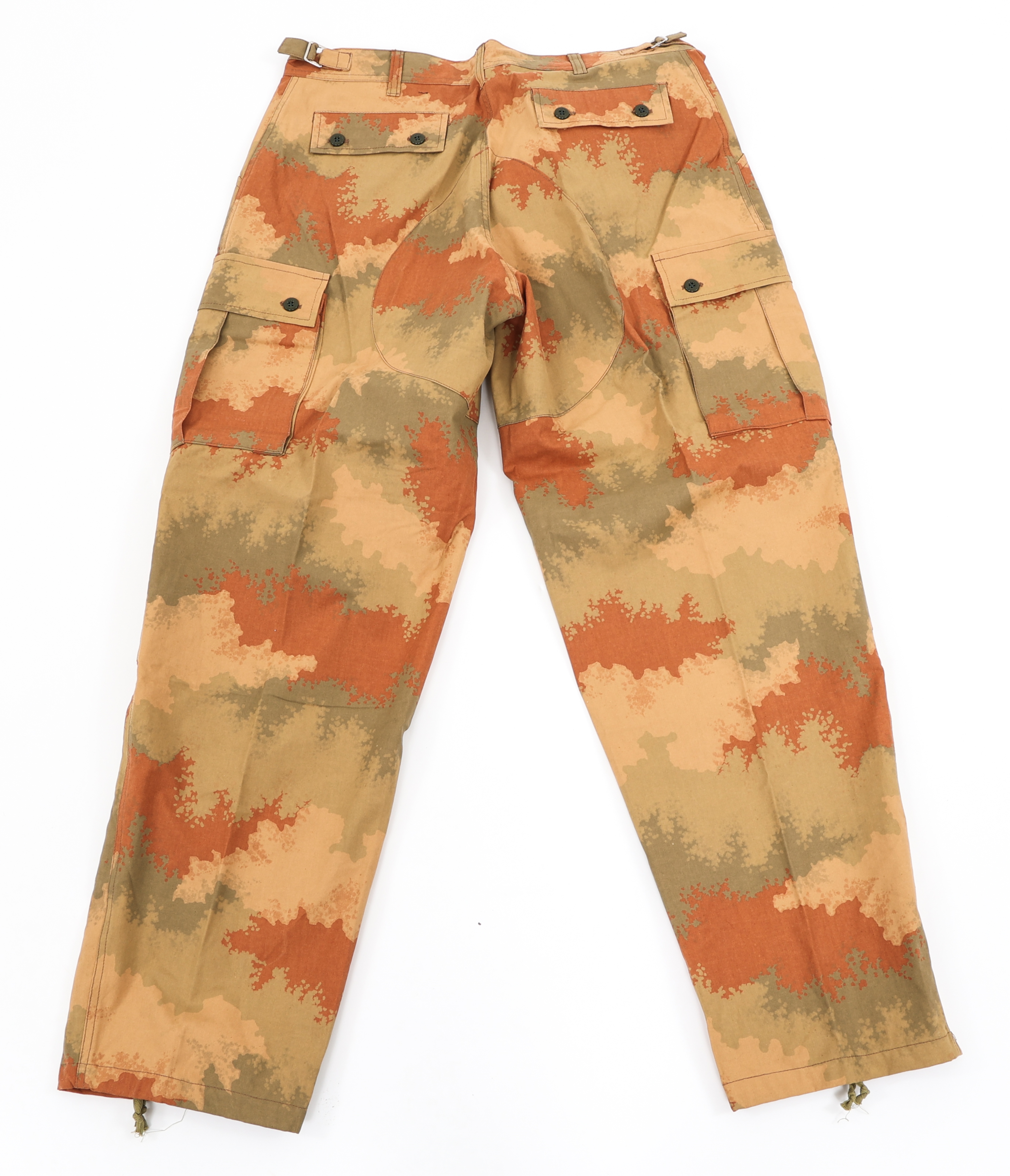 CZECH EXPERIMENTAL DESERT CAMO UNIFORM SET | Proxibid CZECH EXPERIMENTAL DESERT CAMO UNIFORM SET | Proxibid