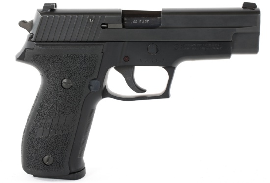 SIG SAUER MODEL P226 .40 S&W SEMI AUTOMATIC PISTOL