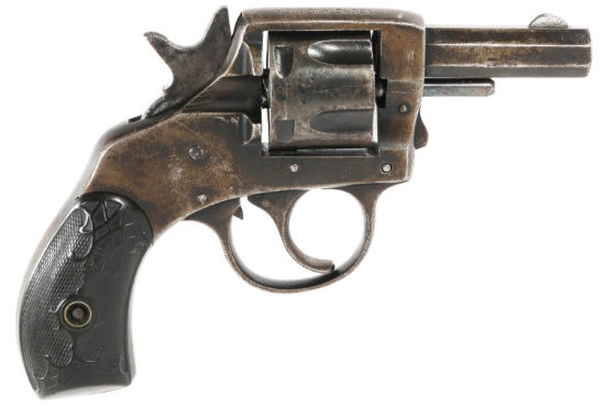 H&R MODEL YOUNG AMERICA .32 S&W DA REVOLVER