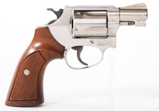 SMITH & WESSON MODEL 36 .38 SPECIAL REVOLVER