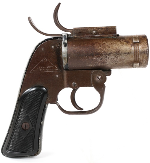 WWII US CEVC PISTOL PYROTECHNIC M-8 FLARE PISTOL