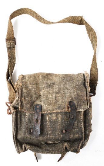 WWII GERMAN 18 ROUND CANVAS FLARE POUCH