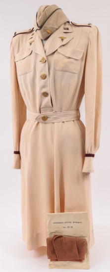 WWII US ARMY NURSE OFF DUTY BEIGE DRESS UNIFORM