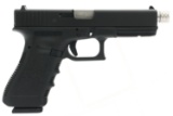 GLOCK MODEL 17 9mm CALIBER SEMI AUTO PISTOL