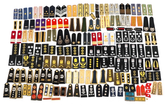 WORLD MILITARY ENLISTED TO OFFICER SHOULDER BOARDS