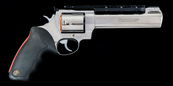 TAURUS RAGING BULL .454 CASULL CALIBER DA REVOLVER