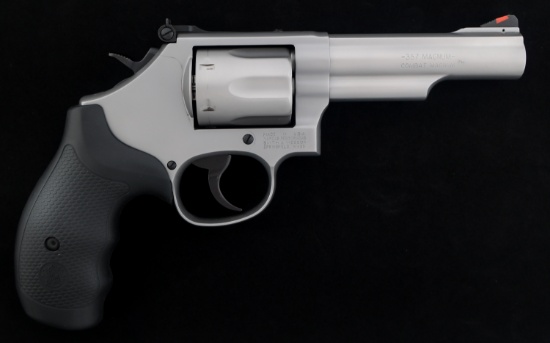 SMITH & WESSON MODEL 66-2 .357 MAG CAL REVOLVER