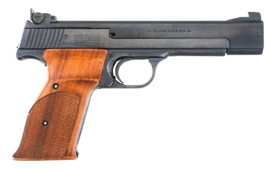 SMITH & WESSON MODEL 41 .22 LR CAL TARGET PISTOL