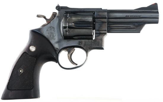 SMITH & WESSON MODEL 29-2 .44 MAG CALIBER REVOLVER