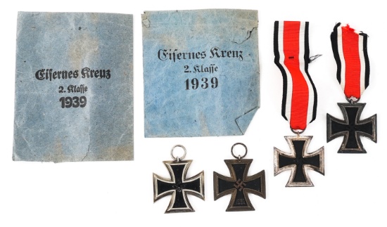 WWII GERMAN IRON CROSS 2nd CLASS MEDAL LOT OF 4