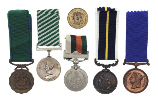 BRITISH COMMONWEALTH MILITARY & CIVILIAN MEDALS