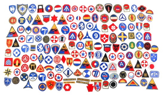 WWII - COLD WAR US ARMED FORCES PATCH LOT
