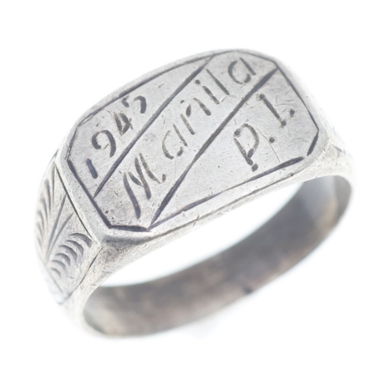 WWII UNITED STATES MANILA 1945 THEATER MADE RING