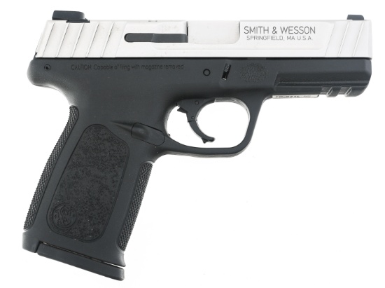 SMITH & WESSON MODEL SD40VE .40 CALIBER PISTOL