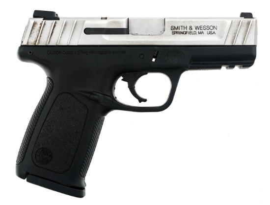 SMITH & WESSON MODEL SD40VE .40 S&W CALIBER PISTOL