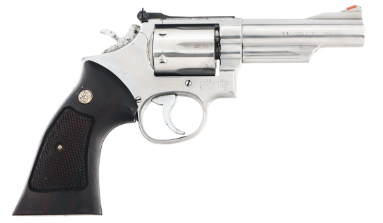 SMITH & WESSON MODEL 66-1 357 MAG CALIBER REVOLVER