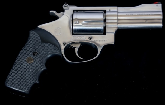 ROSSI MODEL M720 .44 S&W SPL CALIBER REVOLVER