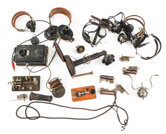 WWI - WWII COMMUNICATIONS EQUIPMENT