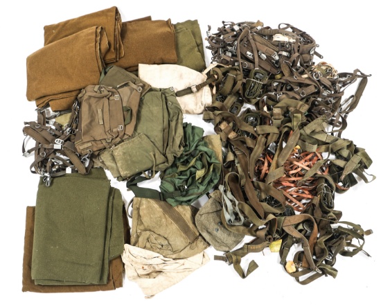 COLD WAR US ARMY BLANKETS / BAGS & STRAPS