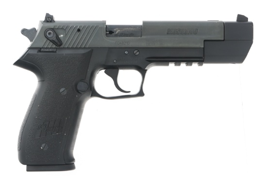 SIG SAUER MODEL MOSQUITO .22 LR CAL PISTOL
