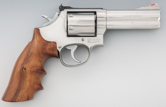 SMITH & WESSON MODEL 686 .357 MAG CAL DA REVOLVER