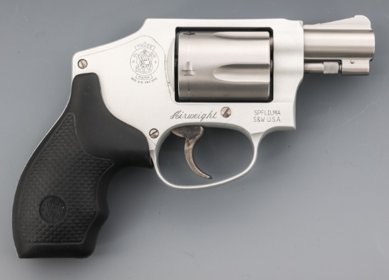 SMITH & WESSON 642-1 AIRWEIGHT .38 CAL REVOLVER