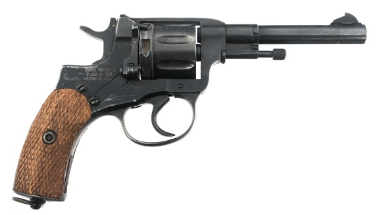 WWII RUSSIAN IZHEVSK NAGANT MODEL 1895 REVOLVER