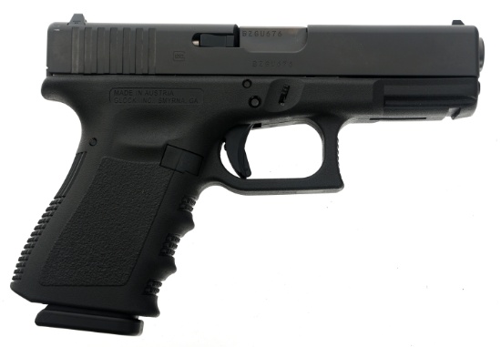 GLOCK MODEL 19 9x19mm CALIBER SEMI AUTO PISTOL