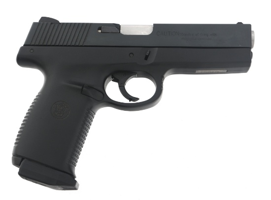 SMITH & WESSON MODEL SW9F 9x19mm CALIBER PISTOL