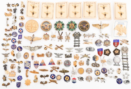 WWII - CURRENT US ARMED FORCES INSIGNIA