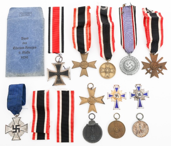 WWII GERMAN IRON CROSS 2ND CLASS, MEDALS & AWARDS