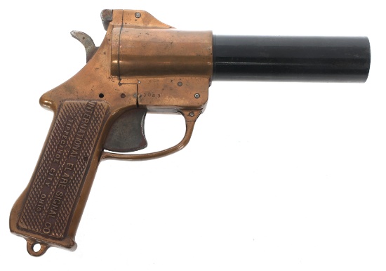 WWII US INTERNATIONAL FLARE MODEL 52 FLARE PISTOL