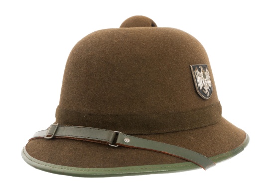 WWII GERMAN HEER 2nd PATTERN PITH HELMET