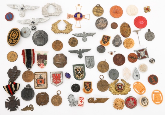 WWI - WWII GERMAN MILITARY & ORGANIZATION INSIGNIA