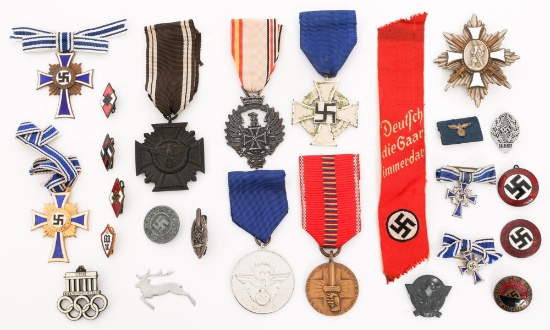WWII GERMAN MEDALS, BADGES, PINS & RIBBONS