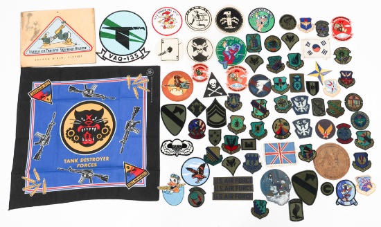 COLD WAR ERA US ARMED FORCES PATCHES & PLAQUE