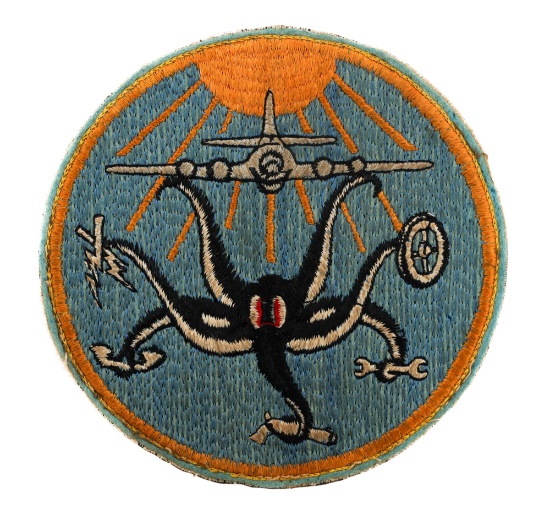 WWII USAAF 8th AIR FORCE SUPPORT SQUADRON PATCH