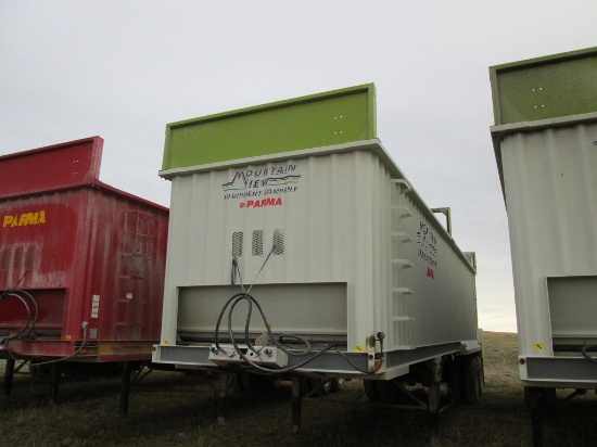 2015 Parma 34’ Dual Axle Silage Trailer