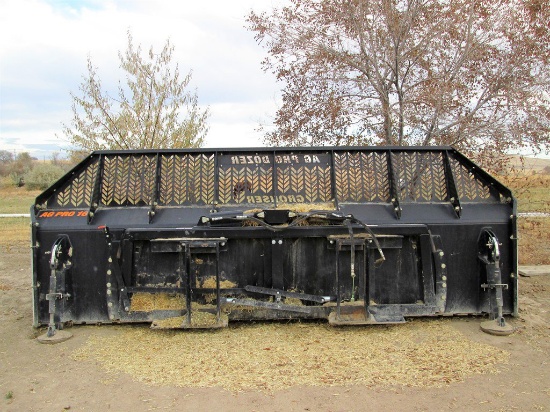 Grouser 450 w/AgPro 16 Dozer Blade