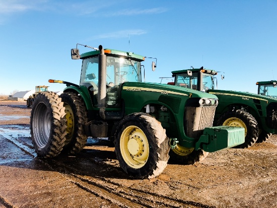 John Deere 8320 MFD Tractor