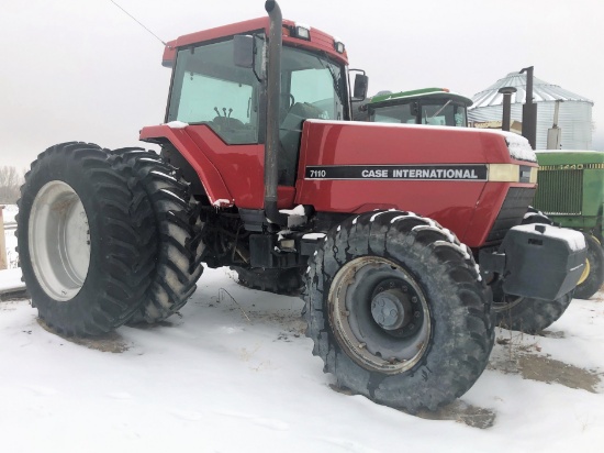 Case/IH 7110 MFD Tractor