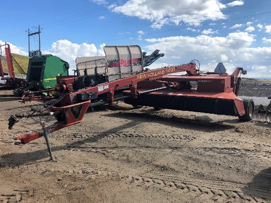 New Holland 1431 Discbine Hydro Swing Swather