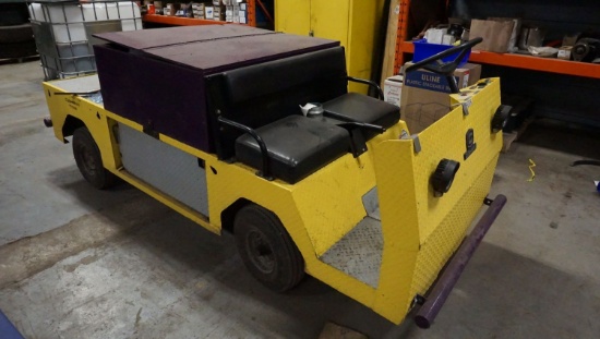 CUSHMAN MODEL EZ-GO TITAN HD 2 PASS UTILITY CART S/N 3159309 (592 HOURS)