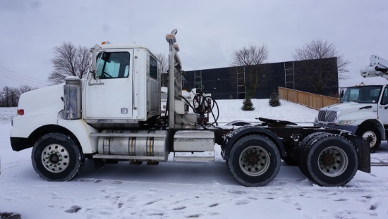 2002 WESTERN STAR 4900 CONVENTIONAL CAB TRUCK W/ 12.7L L6 DIESEL ENGINE, EATON FULLER 18-SPEED TRANS