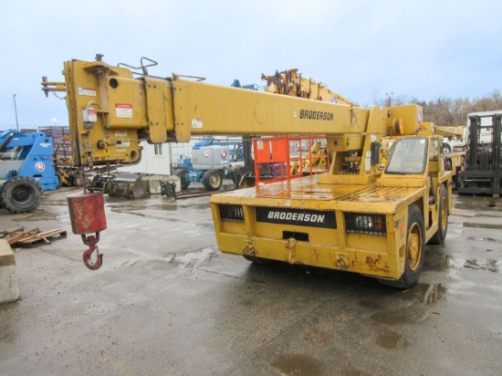 BRODERSON MODEL IC-200-2B, 15 TON CAPACITY SELF PROPELLED CARRY DECK CRANE W/ 8.5 TON DECK CAPACITY