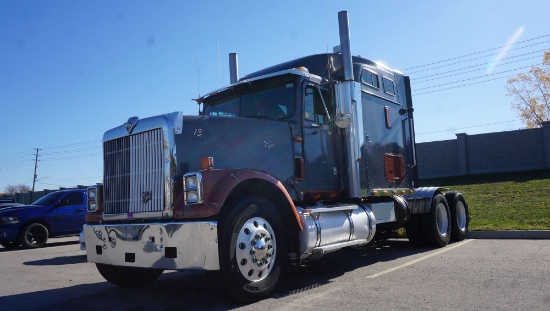 1999 INTERNATIONAL MODEL 9300 CONVENTIONAL CAB W/ SLEEPER C/W CUMMINS MODEL N14 14.0L DIESEL ENGINE,