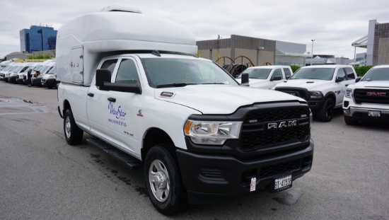 2022 RAM 3500 TRADESMAN 4WD CREW CAB PICKUP TRUCK W/ CUMMINS IN-LINE 6-CYL 6.7L TURBO DIESEL ENGINE,
