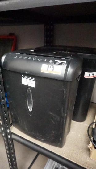 LOT - (2) ASSTD PAPER SHREDDERS & ASSORTED POWER BARS