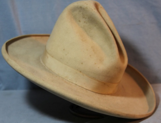 Gus felt hat